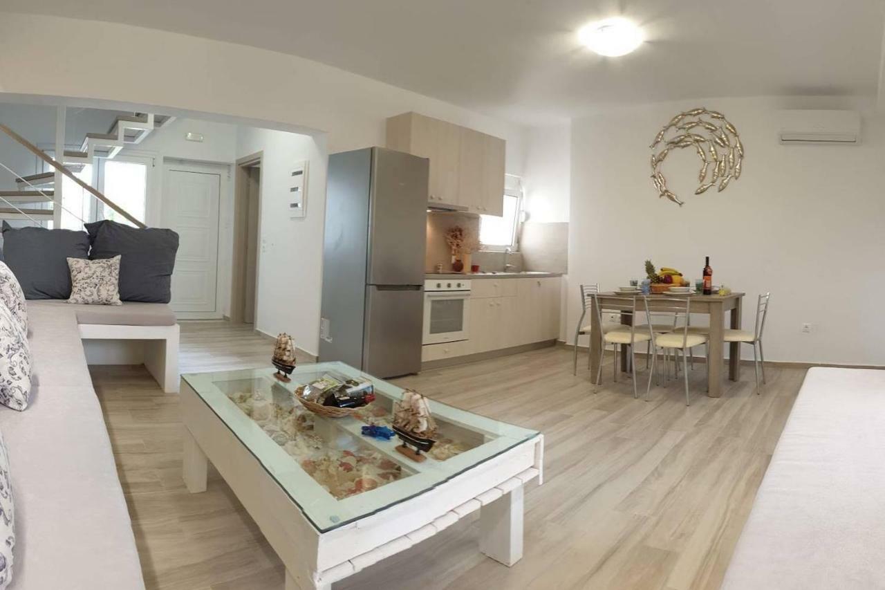 Sea Breeze Villa CCharaki Exterior foto