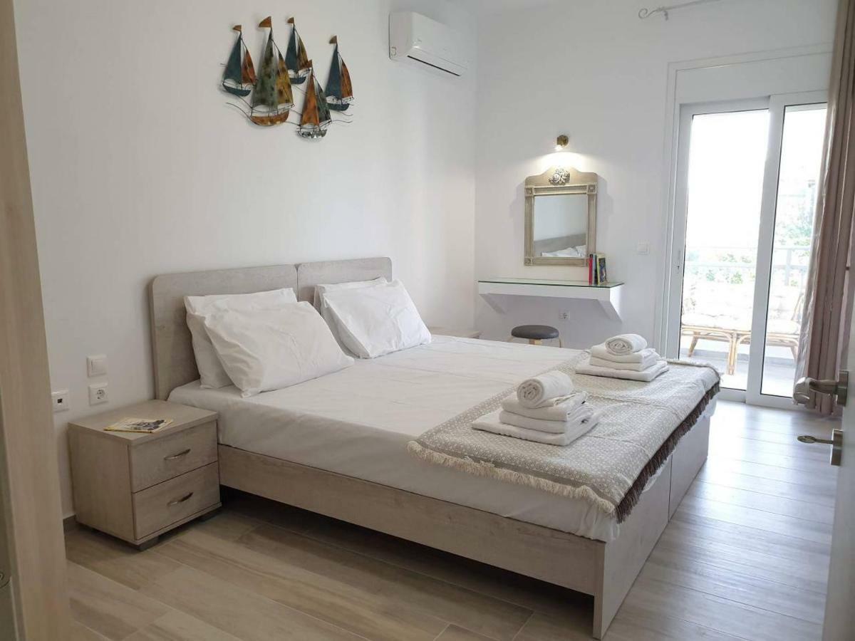 Sea Breeze Villa CCharaki Exterior foto