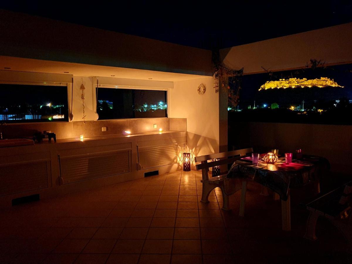 Sea Breeze Villa CCharaki Exterior foto