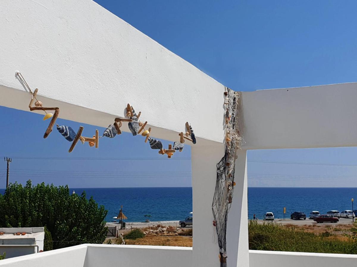 Sea Breeze Villa CCharaki Exterior foto